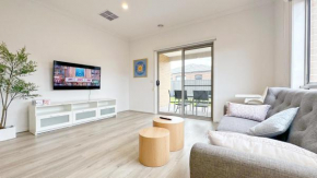 The Grove Townhouse by GoodLive